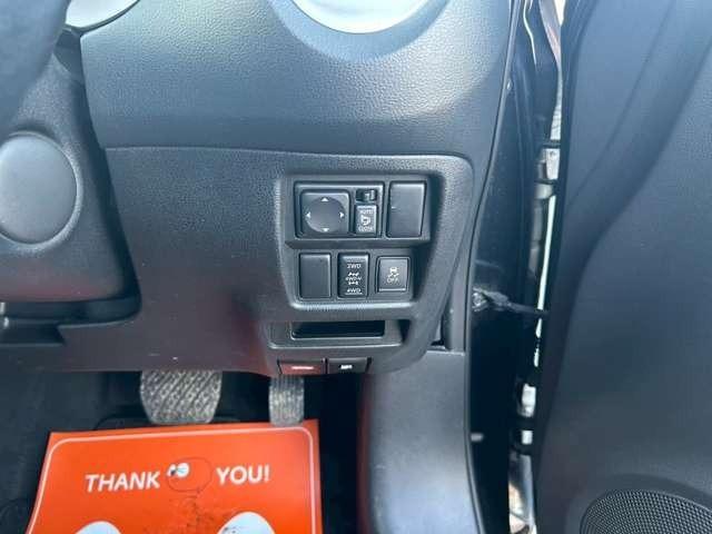 ジューク 16GT FOUR 車検整備付 キーレス プッシュスタート ETC バックカメラ カーナビ 4WD サファイアブラックパール(36枚目)