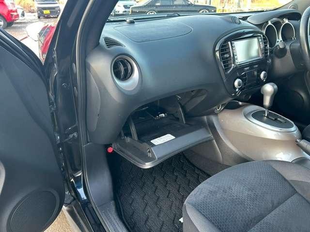 ジューク 16GT FOUR 車検整備付 キーレス プッシュスタート ETC バックカメラ カーナビ 4WD サファイアブラックパール(60枚目)