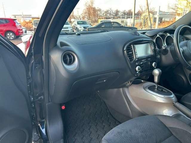 ジューク 16GT FOUR 車検整備付 キーレス プッシュスタート ETC バックカメラ カーナビ 4WD サファイアブラックパール(63枚目)