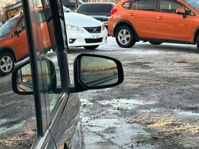 デイズルークス Ｘ　車検整備付　　スライドドア　ベンチシート　ナビ付　ワンセグ　キーレス　スマートキー　４ＷＤ　社外ナビ　パープル（19枚目）