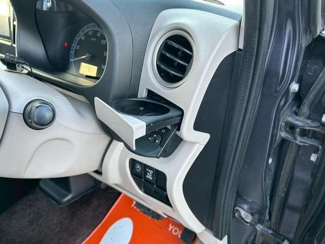 デイズルークス Ｘ　車検整備付　　スライドドア　ベンチシート　ナビ付　ワンセグ　キーレス　スマートキー　４ＷＤ　社外ナビ　パープル（34枚目）