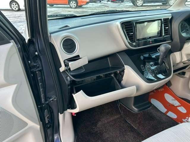 デイズルークス Ｘ　車検整備付　　スライドドア　ベンチシート　ナビ付　ワンセグ　キーレス　スマートキー　４ＷＤ　社外ナビ　パープル（60枚目）