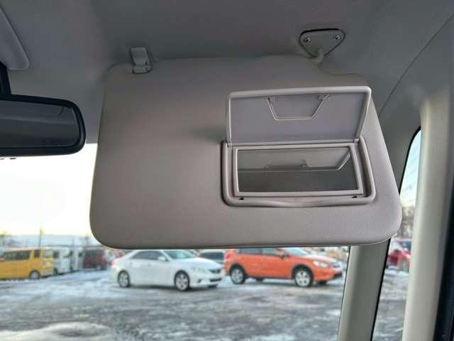 デイズルークス Ｘ　車検整備付　　スライドドア　ベンチシート　ナビ付　ワンセグ　キーレス　スマートキー　４ＷＤ　社外ナビ　パープル（72枚目）