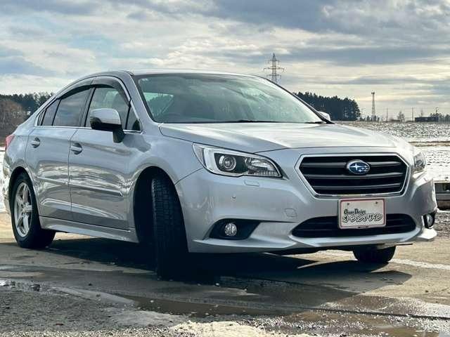 レガシィB4 ベースグレード 車検整備付 ナビ付 社外アルミホイール 電動シート プッシュスタート キーレス スマートキー アイスシルバー・メタリック(6枚目)