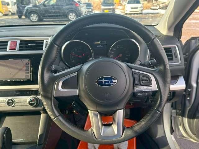 レガシィB4 ベースグレード 車検整備付 ナビ付 社外アルミホイール 電動シート プッシュスタート キーレス スマートキー アイスシルバー・メタリック(30枚目)