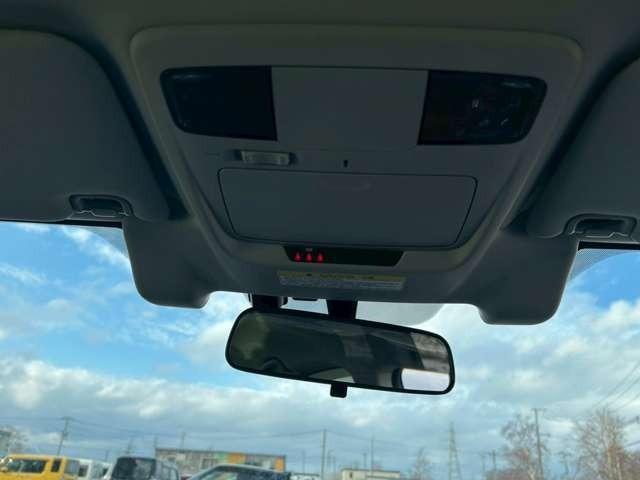 レガシィB4 ベースグレード 車検整備付 ナビ付 社外アルミホイール 電動シート プッシュスタート キーレス スマートキー アイスシルバー・メタリック(47枚目)