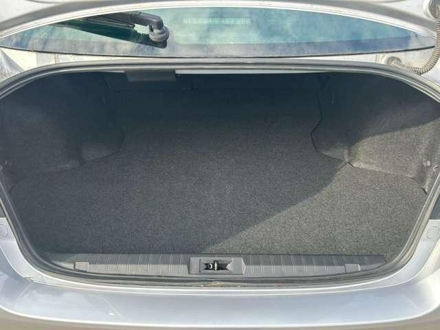 レガシィB4 ベースグレード 車検整備付 ナビ付 社外アルミホイール 電動シート プッシュスタート キーレス スマートキー アイスシルバー・メタリック(72枚目)