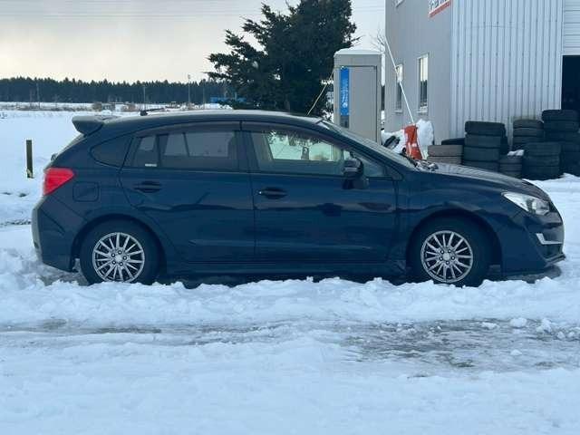 インプレッサスポーツ 2.0i-Sアイサイト 車検整備付 ETC プッシュスタート ナビ CD ワンセグ ディープシーブルーパール(9枚目)