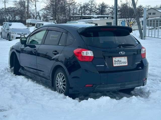 インプレッサスポーツ 2.0i-Sアイサイト 車検整備付 ETC プッシュスタート ナビ CD ワンセグ ディープシーブルーパール(10枚目)