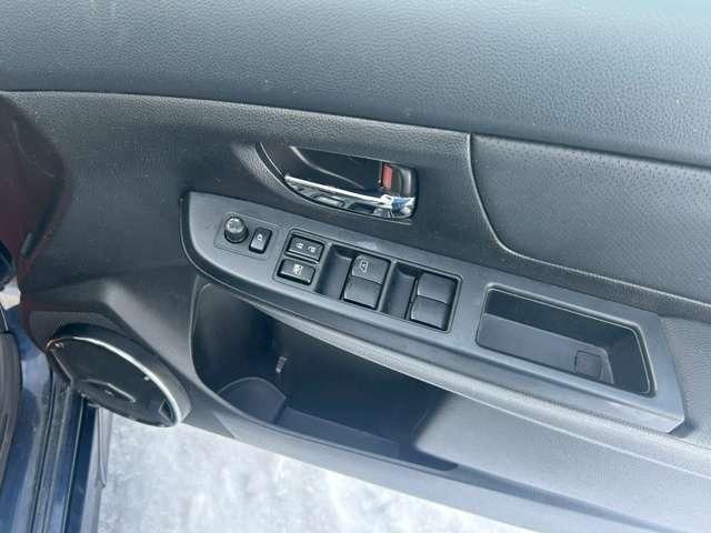 インプレッサスポーツ 2.0i-Sアイサイト 車検整備付 ETC プッシュスタート ナビ CD ワンセグ ディープシーブルーパール(38枚目)