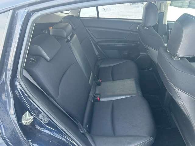 インプレッサスポーツ 2.0i-Sアイサイト 車検整備付 ETC プッシュスタート ナビ CD ワンセグ ディープシーブルーパール(68枚目)