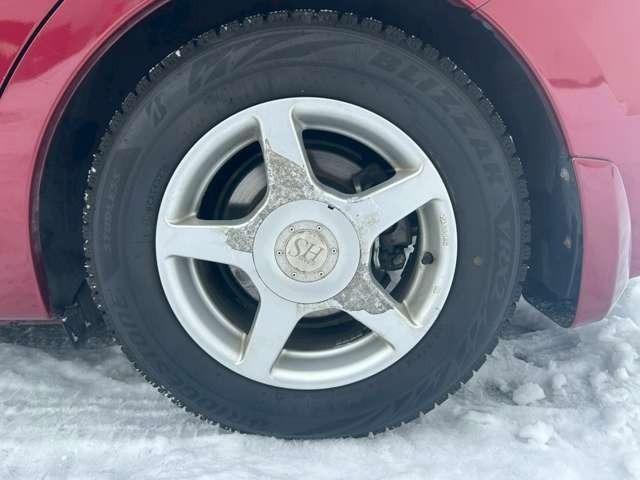 インプレッサスポーツ ２．０ｉアイサイト　車検整備付　ＥＴＣ　ＴＶ　ＵＳＢオーディオ　ナビ　バックカメラ　ヴェネチアンレッドパール（24枚目）