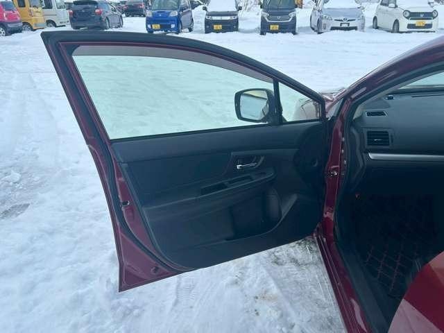 インプレッサスポーツ ２．０ｉアイサイト　車検整備付　ＥＴＣ　ＴＶ　ＵＳＢオーディオ　ナビ　バックカメラ　ヴェネチアンレッドパール（36枚目）