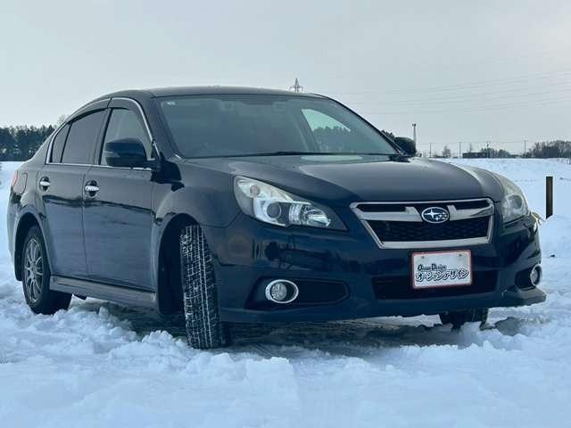 レガシィＢ４ ２．５ｉ　ＢスポーツアイサイトＧパッケージ　車検整備付　キーレス　スマートキー　４ＷＤ　ディープシーブルーパール（5枚目）