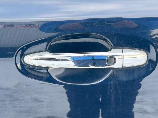 レガシィＢ４ ２．５ｉ　ＢスポーツアイサイトＧパッケージ　車検整備付　キーレス　スマートキー　４ＷＤ　ディープシーブルーパール（19枚目）