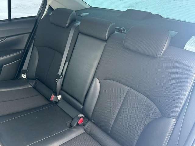 レガシィＢ４ ２．５ｉ　ＢスポーツアイサイトＧパッケージ　車検整備付　キーレス　スマートキー　４ＷＤ　ディープシーブルーパール（68枚目）