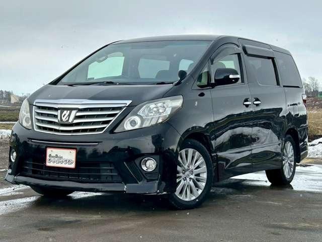 アルファード ２４０Ｓ　検Ｒ９／６　３列シート　ウォークスルー　社外ナビ　スマートキー　キーレス　両側スライドドア　アルミホイール　ブラック（4枚目）