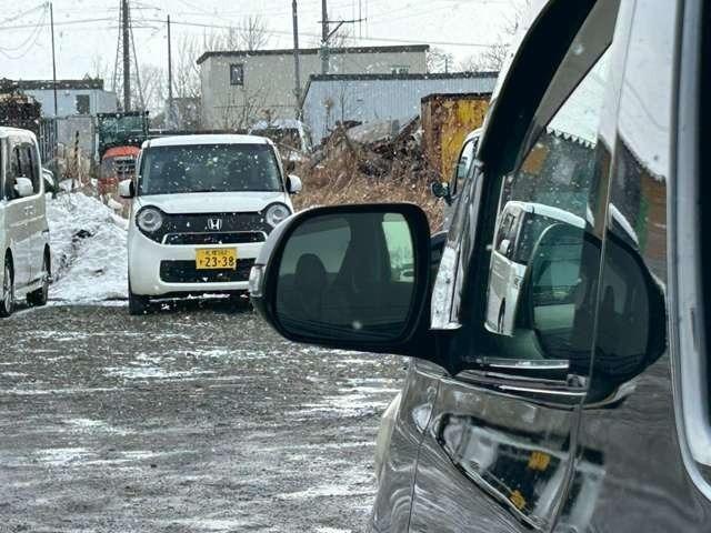 アルファード ２４０Ｓ　検Ｒ９／６　３列シート　ウォークスルー　社外ナビ　スマートキー　キーレス　両側スライドドア　アルミホイール　ブラック（17枚目）