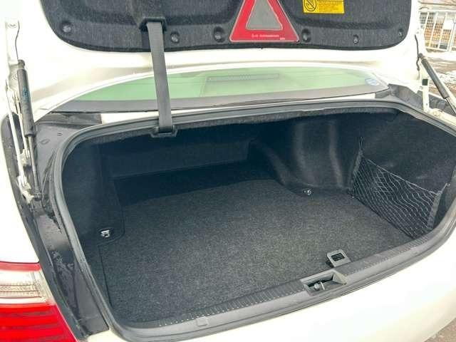 クラウン ２．５ロイヤルサルーンｉ－Ｆｏｕｒ　プレミアムＥＤ　車検整備付　アルミホイール　純正ナビ　バックカメラ　ＥＴＣ　クルーズコントロール　スマートキー　キーレス　ホワイトパールクリスタルシャイン（70枚目）