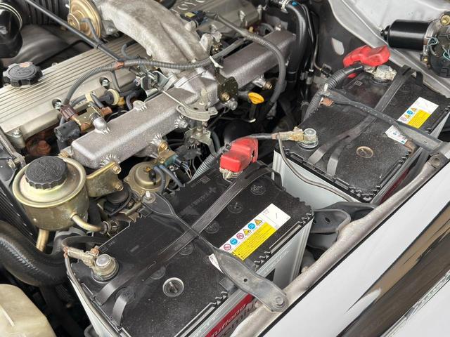 ランドクルーザー７０ ＬＸ　／本州西日本仕入れ／オールペイントブラック／後期型７６／フロントコイルサスペンション／電圧１２Ｖ／純正ナローボデイ／４ナンバー登録／ブラッドレーアルミホイール／グッドリッヂＫＯ２オールテレーンタイヤ／（31枚目）