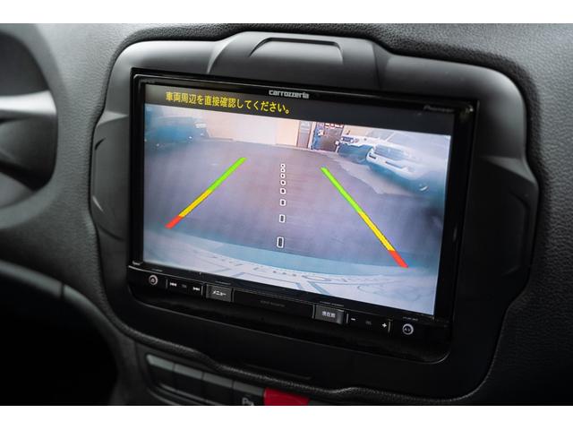 ジープ・レネゲード トレイルホーク　／関東仕入れ／４ＷＤモデル／エクストリームアルミホイール／Ｂｌｕｅｔｏｏｔｈナビ／ウィンカーミラー／ＨＩＤライト／オートエアコン／クリアランスソナー／レーンキープアシスト／ＡＢＳ／ＡＩＲＢＡＧ／（35枚目）