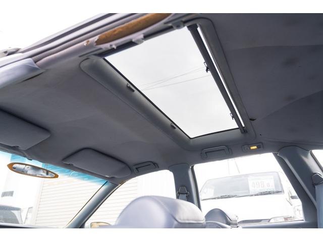 ビュイックロードマスター ワゴン　／九州仕入れ／新車並行モデル／最終年式／ＬＴ１エンジン／ウッドデカール／アメリカンレーシングアルミホイール／ミッキートンプソンホワイトレタータイヤ／室内電動シート／本革シート／サンルーフ／ＡＢＳ（34枚目）