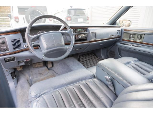 ビュイックロードマスター ワゴン　／九州仕入れ／新車並行モデル／最終年式／ＬＴ１エンジン／ウッドデカール／アメリカンレーシングアルミホイール／ミッキートンプソンホワイトレタータイヤ／室内電動シート／本革シート／サンルーフ／ＡＢＳ（47枚目）