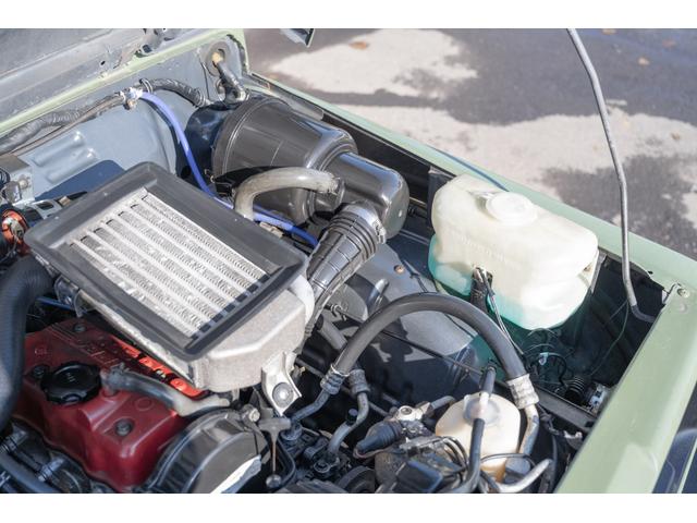 ジムニー ＨＣ　／リッチモンドグリーン／２インチリフトアップ／アクセレラマッドタイヤ／純正スチールマッドブラックペイント／クラシックグリル／室内ウッドデカール／ＬＥＤヘッドライト／ステンレス社外マフラー／（42枚目）