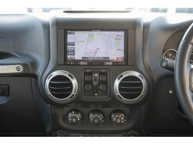 ジープ・ラングラーアンリミテッド サハラ /本州西日本仕入れ/ジオランダーX-ATタイヤ/ロックガンアルミホイール/インサートグリル/クロカンスチールバンパー/LEDヘッドライト/サイドカメラ/Bluetoothナビ/バックカメラ/後期モデル(27枚目)