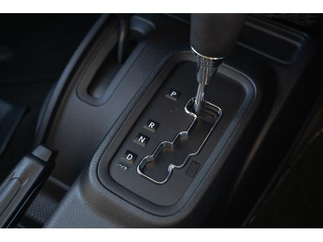 ジープ・ラングラーアンリミテッド サハラ /本州西日本仕入れ/ジオランダーX-ATタイヤ/ロックガンアルミホイール/インサートグリル/クロカンスチールバンパー/LEDヘッドライト/サイドカメラ/Bluetoothナビ/バックカメラ/後期モデル(30枚目)