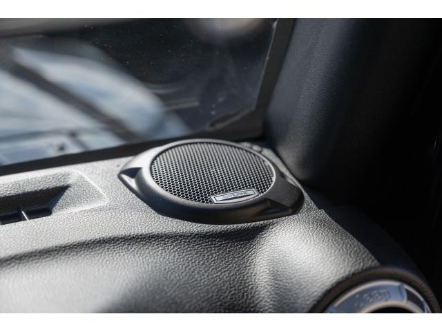 ジープ・ラングラーアンリミテッド サハラ /本州西日本仕入れ/ジオランダーX-ATタイヤ/ロックガンアルミホイール/インサートグリル/クロカンスチールバンパー/LEDヘッドライト/サイドカメラ/Bluetoothナビ/バックカメラ/後期モデル(44枚目)