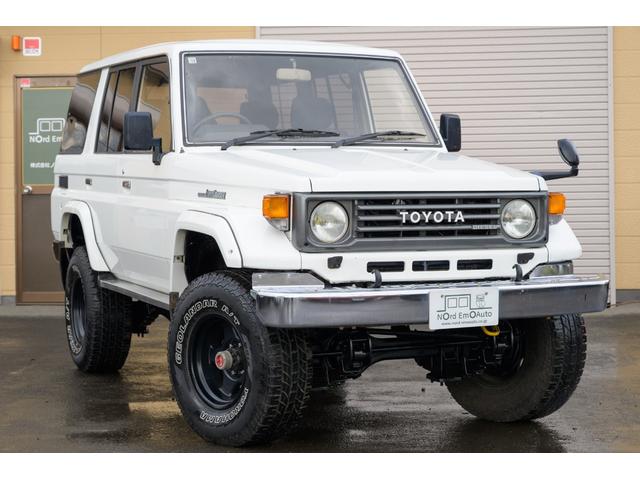 綺麗な７７ランクル入庫しました！せっかく乗るなら唯一無二感を感じてほしいです。