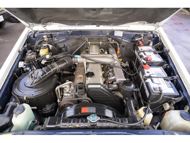 エンジンルームはとても綺麗です！