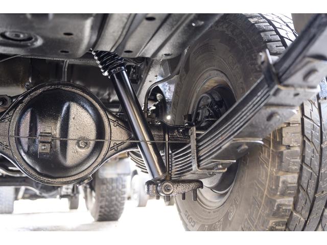 デフの状態も良いです。ショックアブソーバーはプロコンプ製品になります。