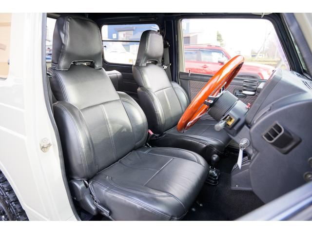 ジムニー 　／オールペイントデザートカーキ／２インチアップ／最終５型モデル／クラシックグリル／ジオランダーマッドタイヤ／前後ステンレスバンパー／クリスタルヘッドライト／ドライブレコーダー／シートカバー／エアコン／（36枚目）