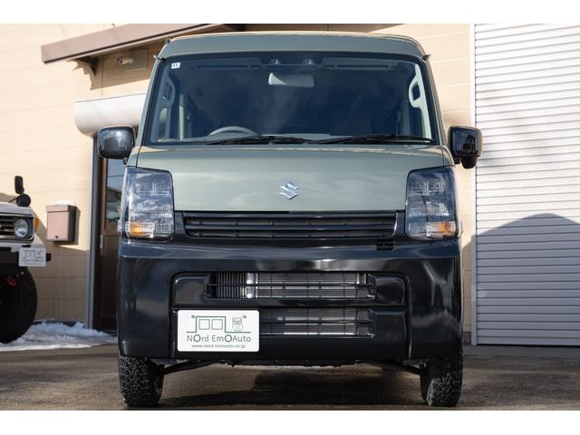 エブリイ Ｊリミテッド　／届出済未使用車／特別仕様車／６型モデル／ディスプレイオーディオ＆スズキセーフティサポート／両側パワースライドドア／ターボモデル／専用スモークヘッドライト／専用サイドデカール／専用カラーリング／（12枚目）