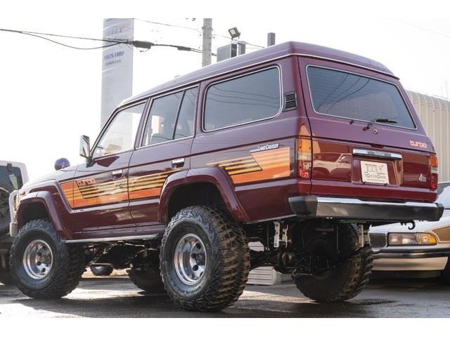 ランドクルーザー60 VX /本州北関東仕入れ/4インチリフトアップ/USリアバンパー/サイドデカール/グッドイヤーMTRマッドタイヤ/レンコンホイール/新品デポレーシングステアリング/キッカースピーカー/ワインレッドペイント/(22枚目)