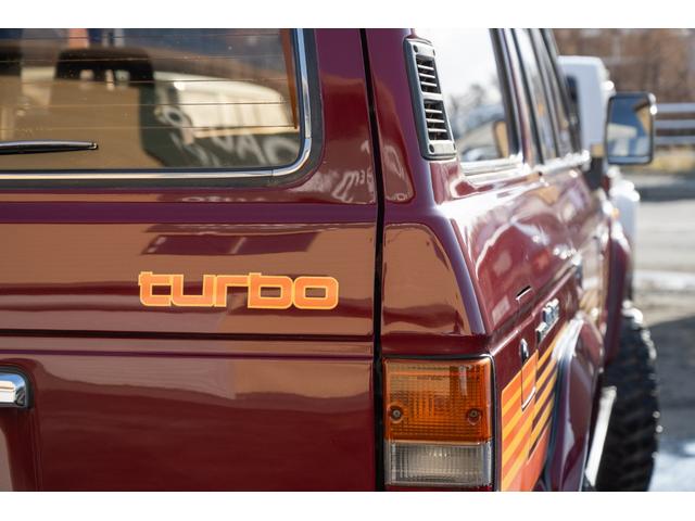 ランドクルーザー60 VX /本州北関東仕入れ/4インチリフトアップ/USリアバンパー/サイドデカール/グッドイヤーMTRマッドタイヤ/レンコンホイール/新品デポレーシングステアリング/キッカースピーカー/ワインレッドペイント/(23枚目)