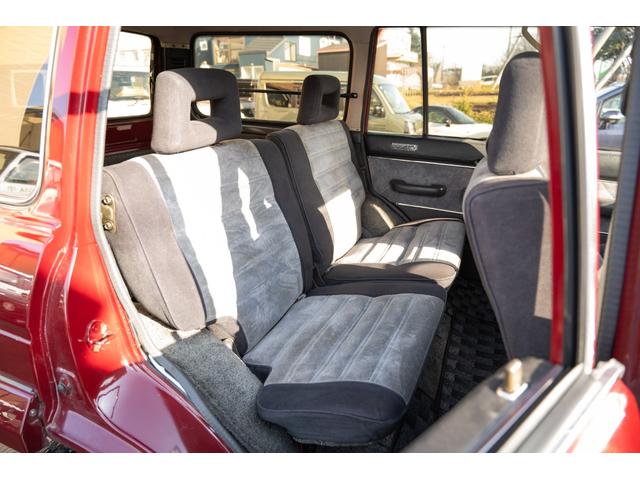 ランドクルーザー60 VX /本州北関東仕入れ/4インチリフトアップ/USリアバンパー/サイドデカール/グッドイヤーMTRマッドタイヤ/レンコンホイール/新品デポレーシングステアリング/キッカースピーカー/ワインレッドペイント/(47枚目)