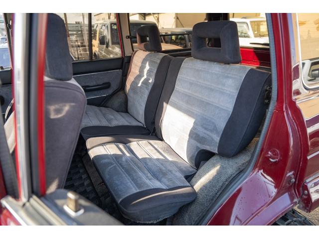 ランドクルーザー60 VX /本州北関東仕入れ/4インチリフトアップ/USリアバンパー/サイドデカール/グッドイヤーMTRマッドタイヤ/レンコンホイール/新品デポレーシングステアリング/キッカースピーカー/ワインレッドペイント/(48枚目)