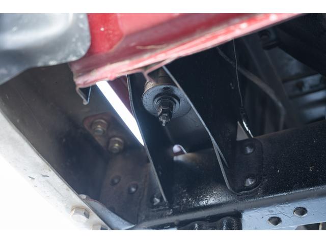 ランドクルーザー60 VX /本州北関東仕入れ/4インチリフトアップ/USリアバンパー/サイドデカール/グッドイヤーMTRマッドタイヤ/レンコンホイール/新品デポレーシングステアリング/キッカースピーカー/ワインレッドペイント/(67枚目)