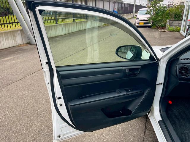 カローラフィールダー １．５Ｘ　４ＷＤ　ＥＴＣ　キーレスエントリー　電動格納ミラー　ＣＶＴ　衝突安全ボディ　ＡＢＳ　ＥＳＣ　ＣＤ　エアコン　パワーステアリング　パワーウィンドウ（25枚目）