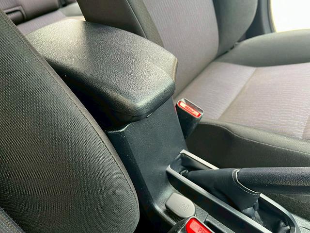 カローラフィールダー １．５Ｘ　４ＷＤ　ＥＴＣ　キーレスエントリー　電動格納ミラー　ＣＶＴ　衝突安全ボディ　ＡＢＳ　ＥＳＣ　ＣＤ　エアコン　パワーステアリング　パワーウィンドウ（34枚目）