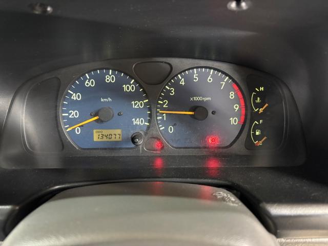 ジムニー XG 4WD/本州産/3型/5MT/ナビ/TV/下防錆済/ABS/ETC/キーレス/スタットレスタイヤ装着/純正ゴムマット/ドアバイザー/背面タイヤカバー/ライトコーティング/エアコン//検2年/(41枚目)