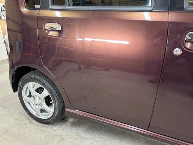 ピクシススペース カスタム X 4WD 夏冬タイヤホイル付 純正エンジンスターター 下防錆塗装済 エコアイドル キーフリー オートエアコン ライトコーティング 電動格納ウィンカーミラー 純正フロアマット・ドアバイザー HIDライト(11枚目)