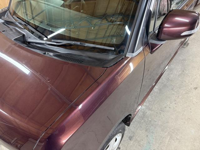 ピクシススペース カスタム X 4WD 夏冬タイヤホイル付 純正エンジンスターター 下防錆塗装済 エコアイドル キーフリー オートエアコン ライトコーティング 電動格納ウィンカーミラー 純正フロアマット・ドアバイザー HIDライト(17枚目)