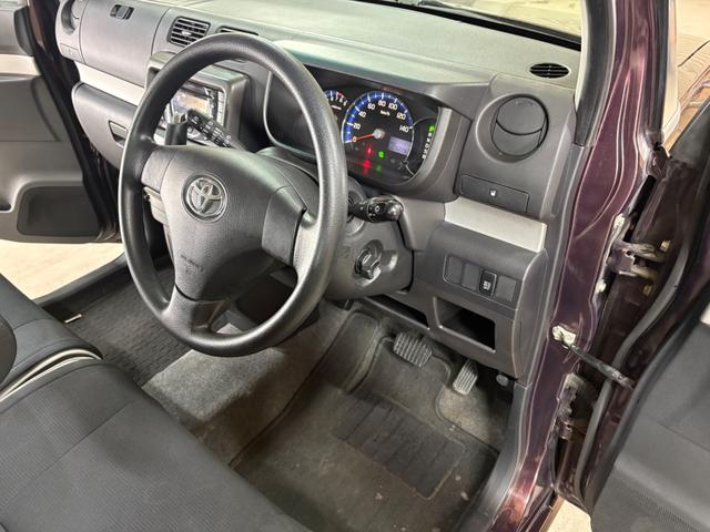 ピクシススペース カスタム X 4WD 夏冬タイヤホイル付 純正エンジンスターター 下防錆塗装済 エコアイドル キーフリー オートエアコン ライトコーティング 電動格納ウィンカーミラー 純正フロアマット・ドアバイザー HIDライト(34枚目)