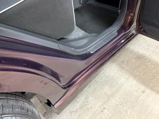 ピクシススペース カスタム X 4WD 夏冬タイヤホイル付 純正エンジンスターター 下防錆塗装済 エコアイドル キーフリー オートエアコン ライトコーティング 電動格納ウィンカーミラー 純正フロアマット・ドアバイザー HIDライト(52枚目)