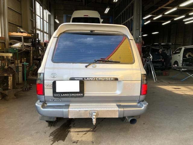ランドクルーザー80 VXリミテッド 4WD オートクルーズコントロール サンルーフ TV ヘッドライトウォッシャー アルミホイール シートヒーター(17枚目)