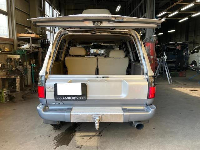 ランドクルーザー80 VXリミテッド 4WD オートクルーズコントロール サンルーフ TV ヘッドライトウォッシャー アルミホイール シートヒーター(19枚目)